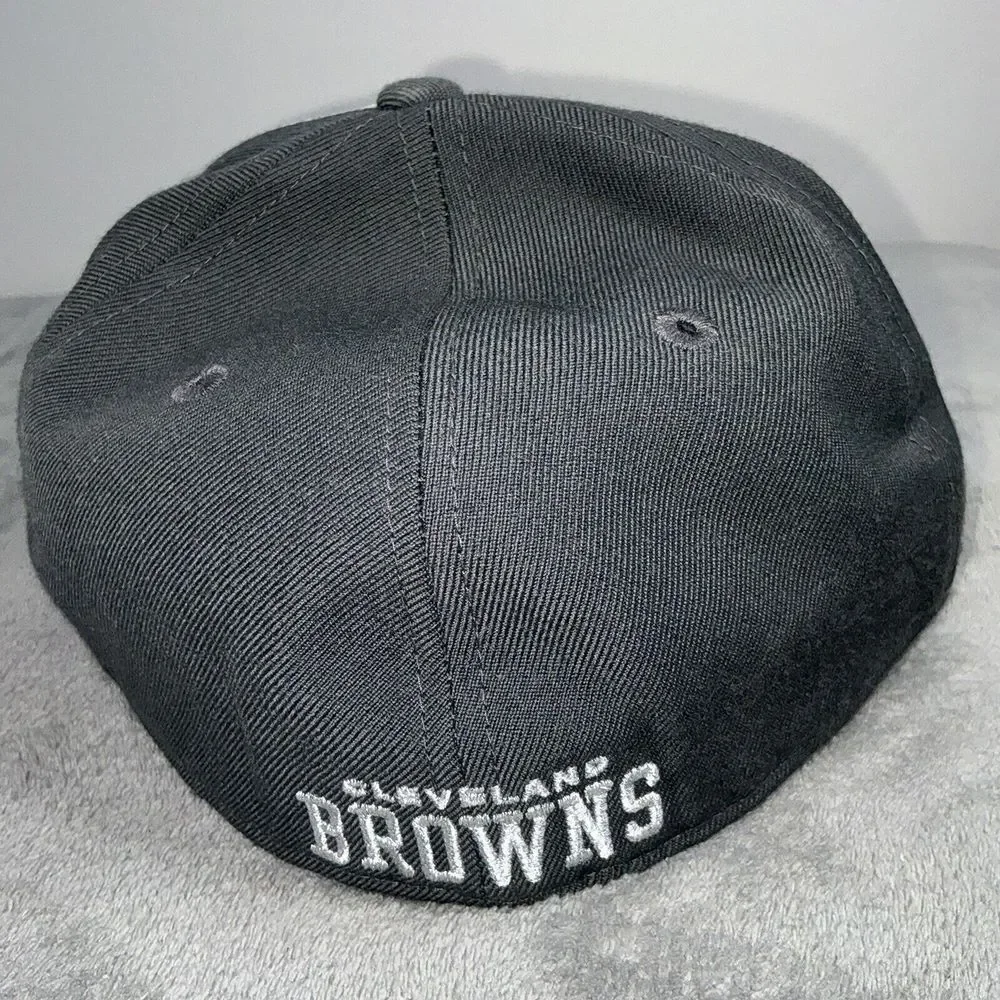 Reebok Cleveland Browns Brownie‎ The Elf Fitted Hat SZ 7 1/2 NFL Browns